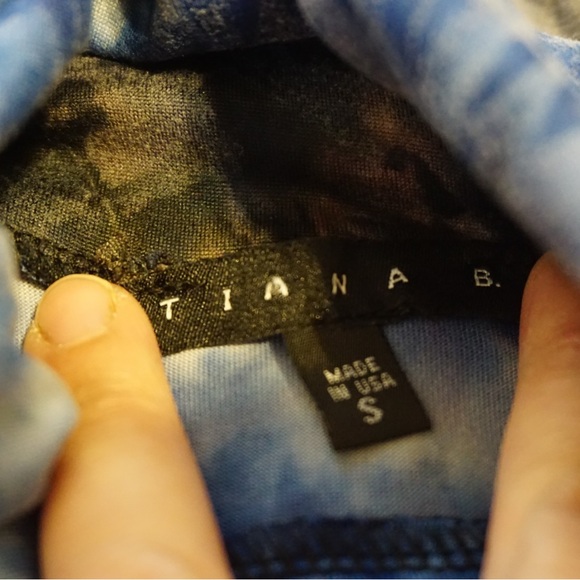 Tiana B tie-dye facemask dress - Picture 6 of 6